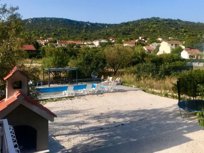 Apartment Two bedroom apartment with balcony and sea view Vinišće, Trogir A-12676-a - Outdoor photo 63