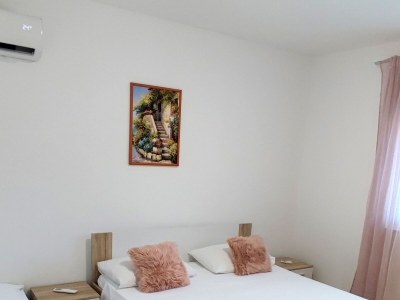 Apartment Two bedroom apartment with terrace and sea view Vinišće, Trogir A-12676-b - Outdoor photo 53