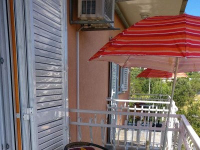 Apartment Two bedroom apartment with terrace and sea view Vinišće, Trogir A-12676-b - Outdoor photo 70