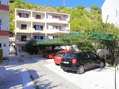 Apartment One bedroom apartment with balcony and sea view Duće, Omiš A-12687-a - Outdoor photo 7