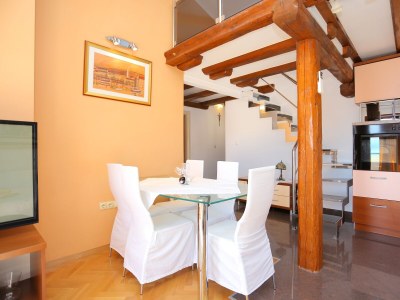 Apartment One bedroom apartment with balcony and sea view Duće, Omiš A-12687-a - Outdoor photo 12