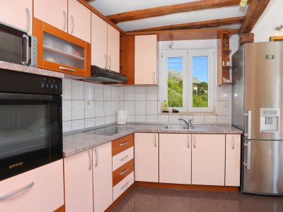 Apartment One bedroom apartment with balcony and sea view Duće, Omiš A-12687-a - Outdoor photo 15