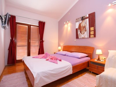 Apartment One bedroom apartment with balcony and sea view Duće, Omiš A-12687-a - Outdoor photo 16