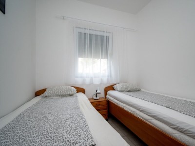 Apartment Two bedroom apartment with terrace Vir A-12692-a - Outdoor photo 17