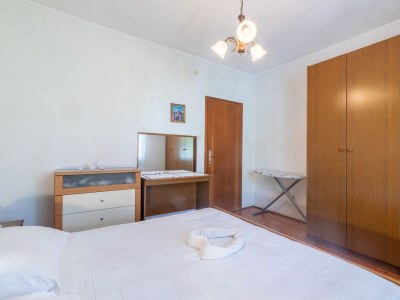 Apartment Two bedroom apartment with terrace Sumartin, Brač A-764-a - Outdoor photo 29