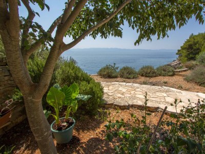Apartment One bedroom apartment near beach Cove Rapak, Hvar A-12779-d - Outdoor photo 6