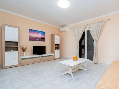 Apartment Two bedroom apartment with terrace and sea view Kraj, Pašman A-819-a - Outdoor photo 7