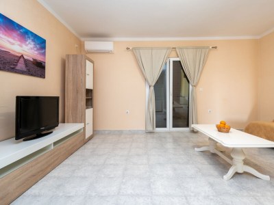 Apartment Two bedroom apartment with terrace and sea view Kraj, Pašman A-819-a - Outdoor photo 11