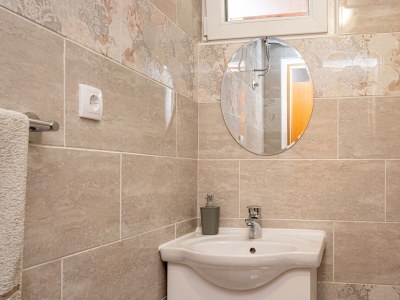 Apartment Two bedroom apartment with terrace and sea view Kraj, Pašman A-819-a - Outdoor photo 36