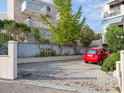 Apartment Studio flat with balcony and sea view Slatine, Čiovo AS-13298-a - Outdoor photo 16