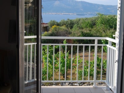 Apartment One bedroom apartment with balcony and sea view Lumbarda, Korčula A-12839-b in Lumbarda - Apartment