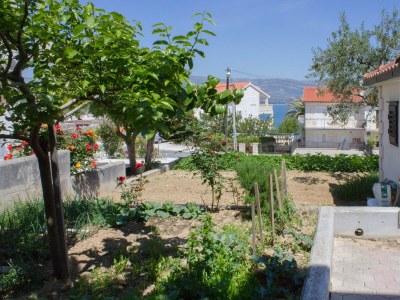 Apartment Studio flat with balcony and sea view Slatine, Čiovo AS-13298-b - Outdoor photo 11