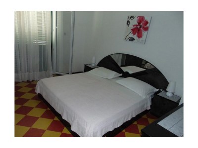 Apartment Three bedroom apartment with balcony and sea view Sućuraj, Hvar A-12887-a - Outdoor photo 8