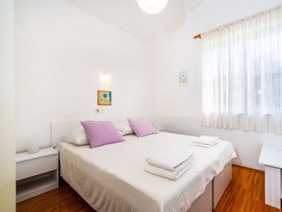 Apartment Apartments by the sea Mandre, Pag - 13015 - Apartments by the sea Mandre, Pag - 13015 - Outdoor photo 16