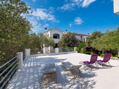 Apartment Apartments by the sea Mandre, Pag - 13015 - Apartments by the sea Mandre, Pag - 13015 - Outdoor photo 3
