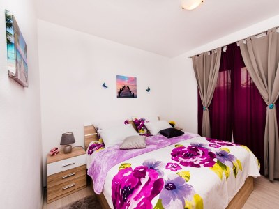 Apartment Three bedroom apartment with terrace and sea view Podstrana, Split A-13393-a - Outdoor photo 27