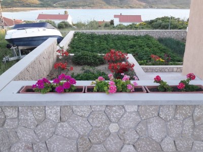 Apartment One bedroom apartment with balcony and sea view Rtina - Miočići, Zadar A-13072-a - Outdoor photo 8