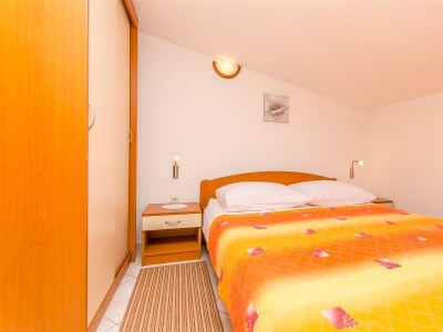 Apartment One bedroom apartment with balcony and sea view Rtina - Miočići, Zadar A-13072-a - Outdoor photo 15