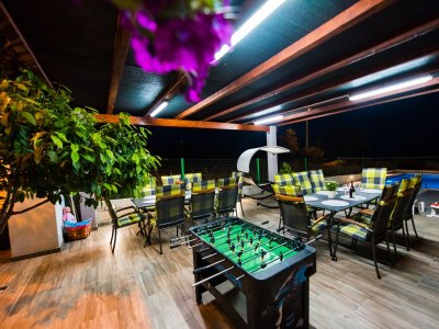 Apartment Three bedroom apartment with balcony and sea view Podstrana, Split A-13393-b - Outdoor photo 7