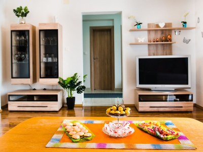 Apartment Three bedroom apartment with balcony and sea view Podstrana, Split A-13393-b - Outdoor photo 16