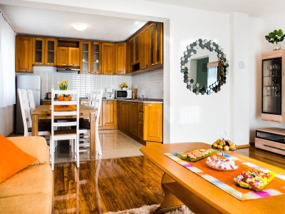 Apartment Three bedroom apartment with balcony and sea view Podstrana, Split A-13393-b - Outdoor photo 17