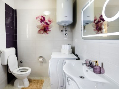 Apartment Three bedroom apartment with balcony and sea view Podstrana, Split A-13393-b - Outdoor photo 36