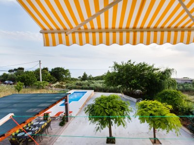 Apartment Three bedroom apartment with balcony and sea view Podstrana, Split A-13393-b - Outdoor photo 42