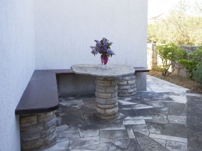 Apartment Two bedroom apartment with terrace and sea view Maslinica, Šolta A-13135-a - Outdoor photo 7