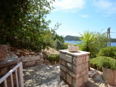 Apartment One bedroom apartment with terrace and sea view Karbuni, Korčula A-13217-c - Outdoor photo 5