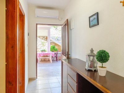 Apartment One bedroom apartment with terrace and sea view Karbuni, Korčula A-13217-c - Outdoor photo 11