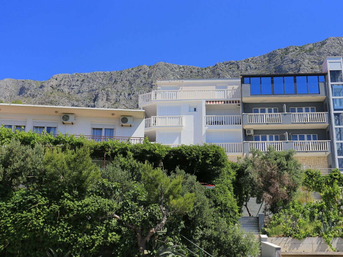 Apartment One bedroom apartment with terrace and sea view Lokva Rogoznica, Omiš A-13226-a - Outdoor photo 4