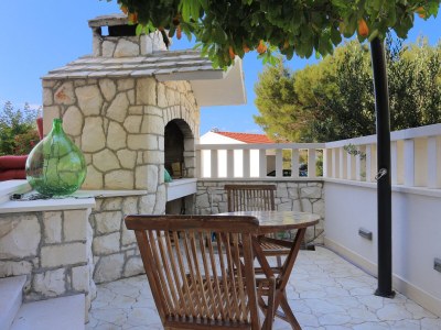 Apartment One bedroom apartment with terrace and sea view Lokva Rogoznica, Omiš A-13226-a - Outdoor photo 8