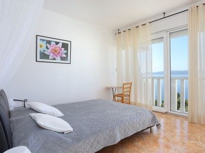 Apartment One bedroom apartment with terrace and sea view Lokva Rogoznica, Omiš A-13226-a - Outdoor photo 18