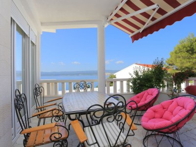 Apartment One bedroom apartment with terrace and sea view Lokva Rogoznica, Omiš A-13226-a - Outdoor photo 24