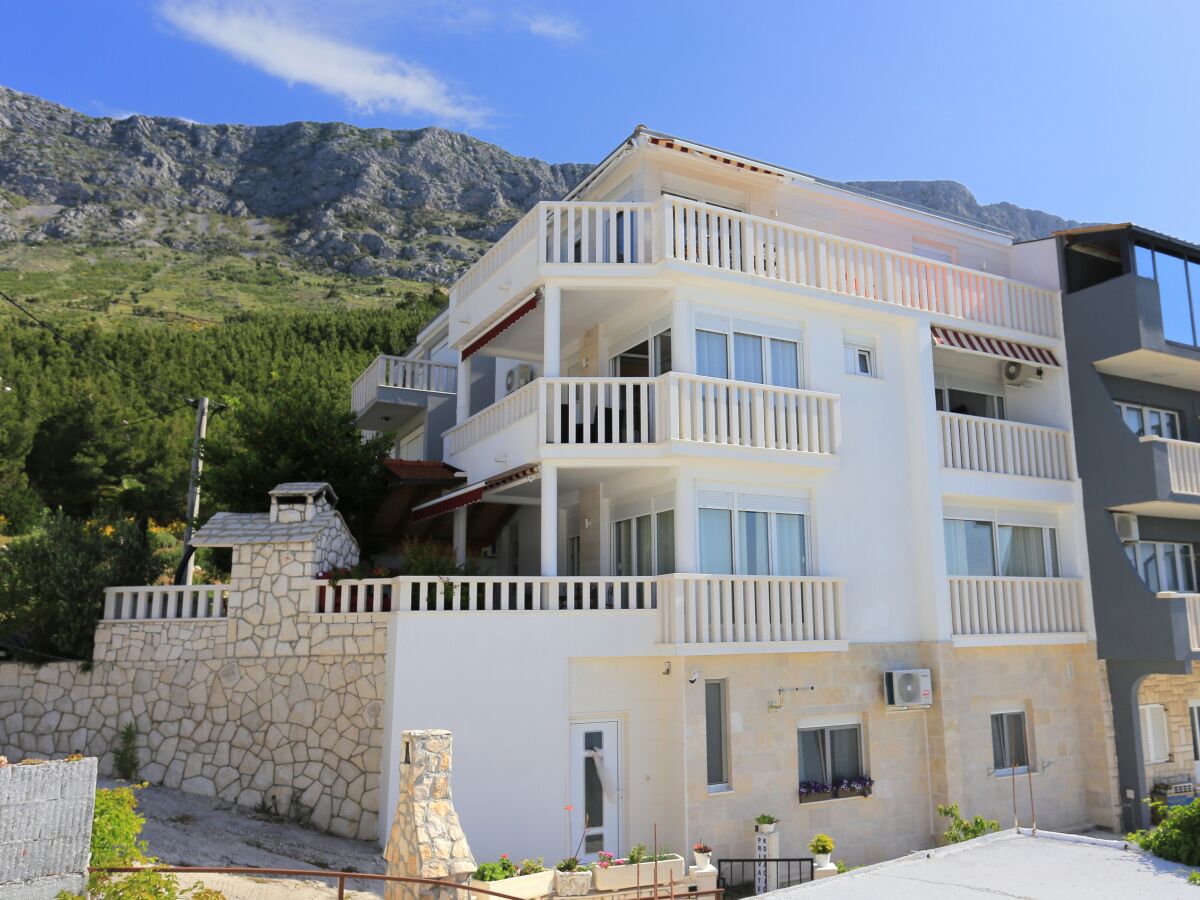 Apartment One bedroom apartment with terrace and sea view Lokva Rogoznica, Omiš A-13226-b