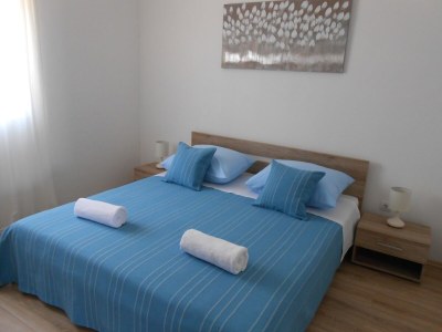 Apartment Two bedroom apartment with terrace and sea view Okrug Gornji, Čiovo A-13859-a - Outdoor photo 15