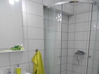 Apartment Two bedroom apartment with terrace and sea view Okrug Gornji, Čiovo A-13859-a - Outdoor photo 19