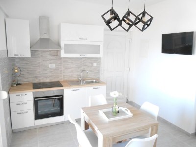 Apartment Two bedroom apartment with terrace and sea view Okrug Gornji, Čiovo A-13859-b - Outdoor photo 9