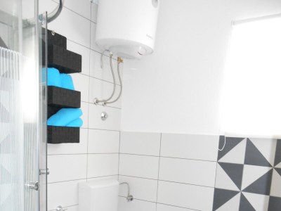 Apartment Two bedroom apartment with terrace and sea view Okrug Gornji, Čiovo A-13859-b - Outdoor photo 15