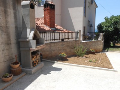 Apartment Studio flat with balcony and sea view Okrug Gornji, Čiovo AS-13859-a - Outdoor photo 3