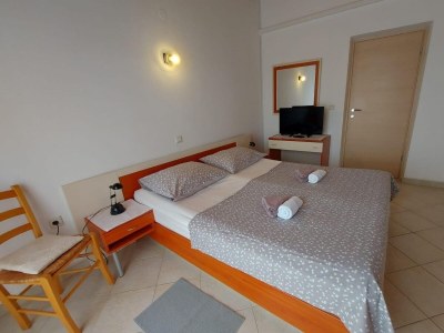 Apartment One bedroom apartment near beach Stara Novalja, Pag A-13938-d - Outdoor photo 2