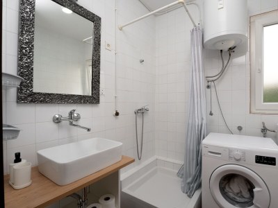 Apartment One bedroom apartment near beach Grebaštica, Šibenik A-13942-b - Outdoor photo 15