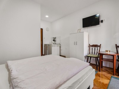 Holiday room near beach Grebaštica, Šibenik S-13942-a - Outdoor photo 6