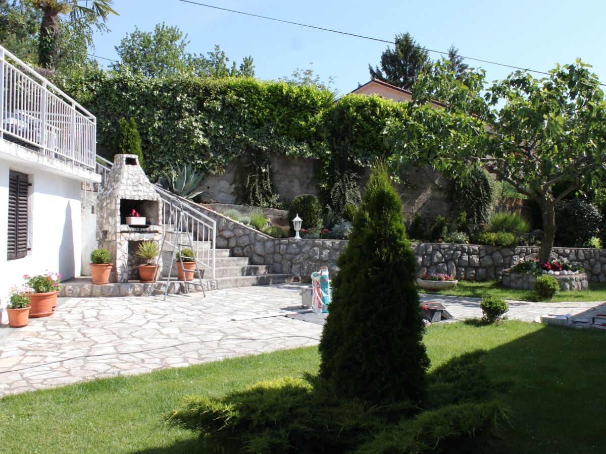 Apartment One bedroom apartment with terrace and sea view Lovran, Opatija A-2303-b