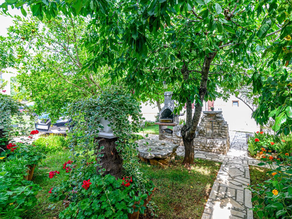 Apartment Studio flat with terrace Kavran, Marčana AS-14109-b - Outdoor photo 4