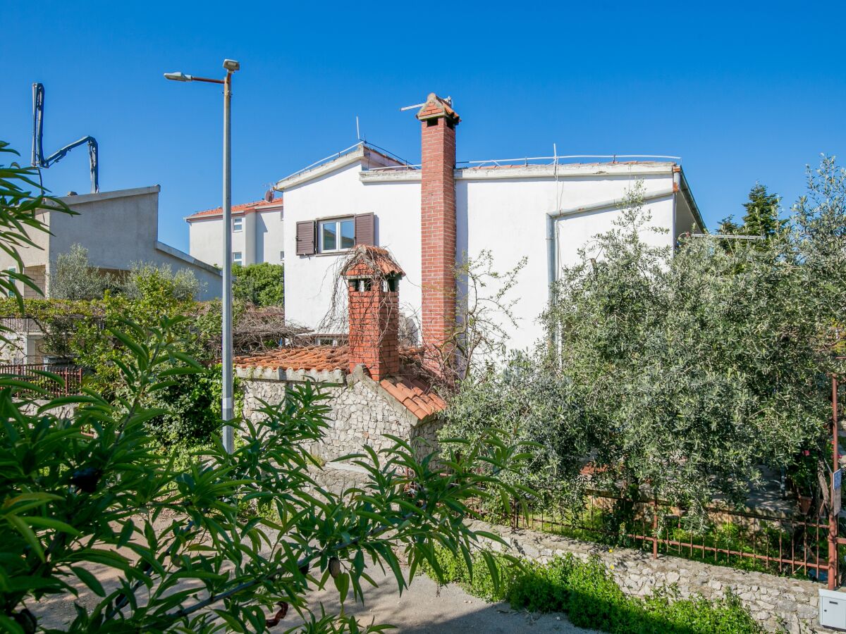 Holiday house Four-bedroom house with terrace Okrug Donji, Čiovo K-2403 - Outdoor photo 5