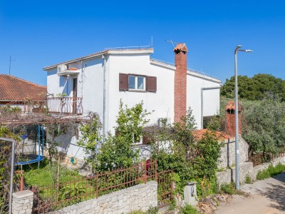 Holiday house Four-bedroom house with terrace Okrug Donji, Čiovo K-2403 - Outdoor photo 4