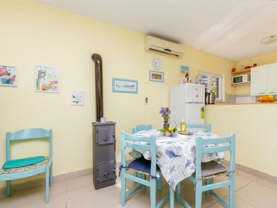 Holiday house Four-bedroom house with terrace Okrug Donji, Čiovo K-2403 - Outdoor photo 30