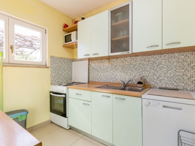 Holiday house Four-bedroom house with terrace Okrug Donji, Čiovo K-2403 - Outdoor photo 36