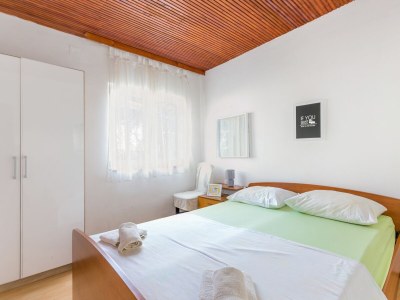 Holiday house Four-bedroom house with terrace Okrug Donji, Čiovo K-2403 - Outdoor photo 39